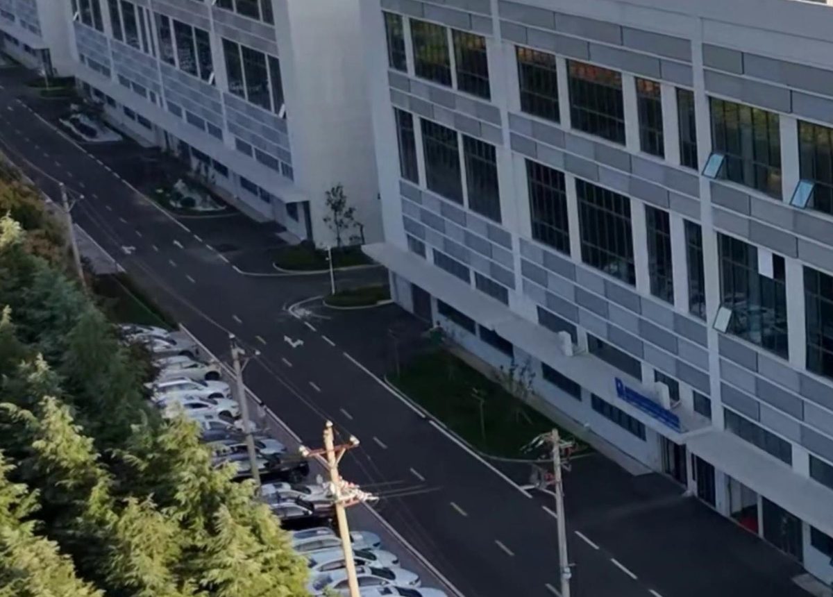 英能基郑州基地规划产能,一期4Gw,二期4Gw,规划8Gw